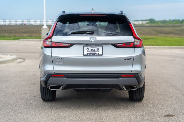 Vehicle image 6 of 40