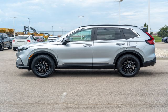 Vehicle image 8 of 40