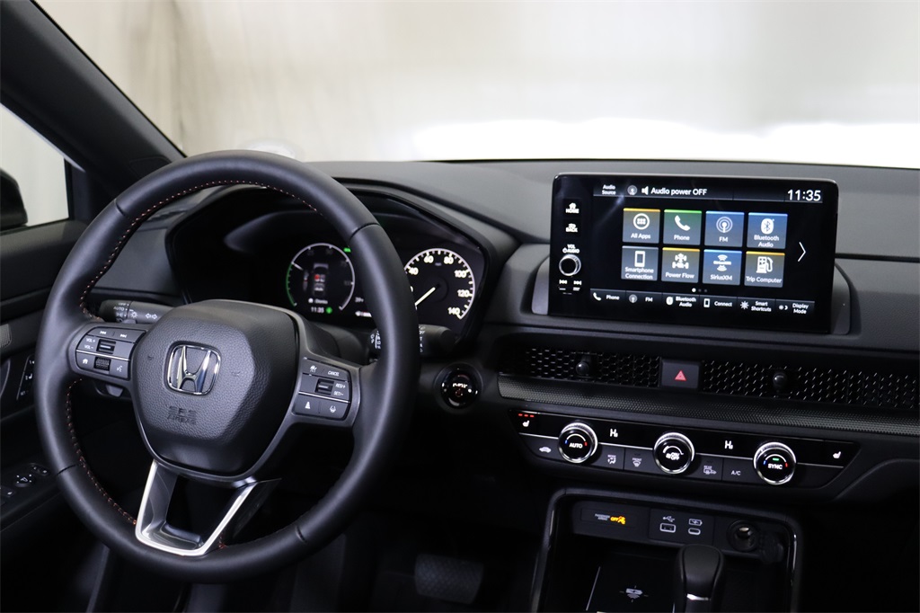 Vehicle image 14 of 25