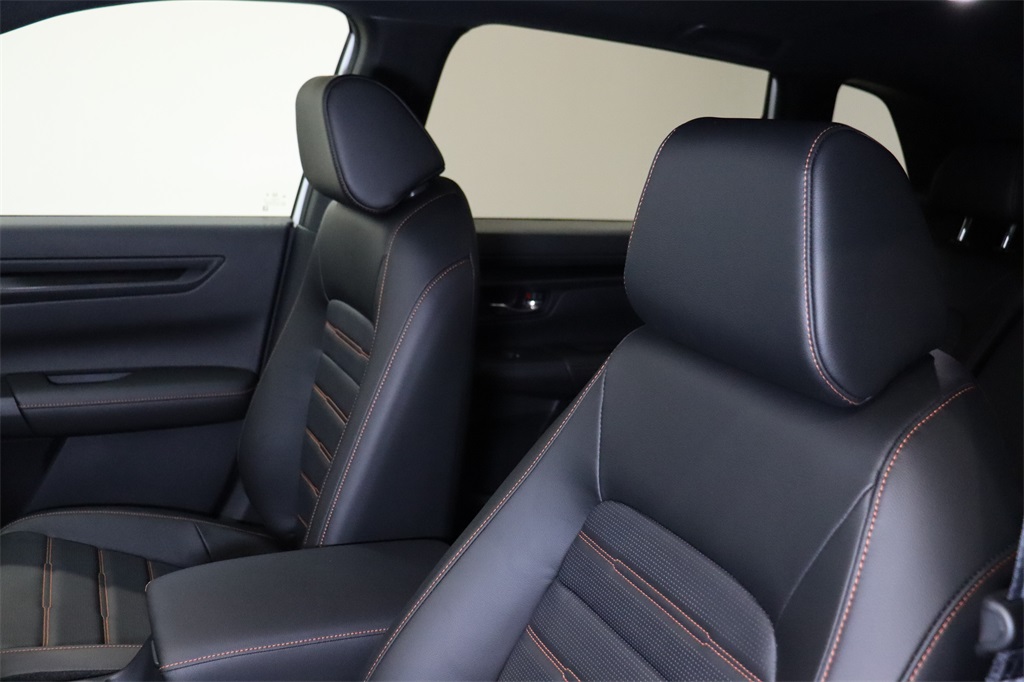 Vehicle image 7 of 25