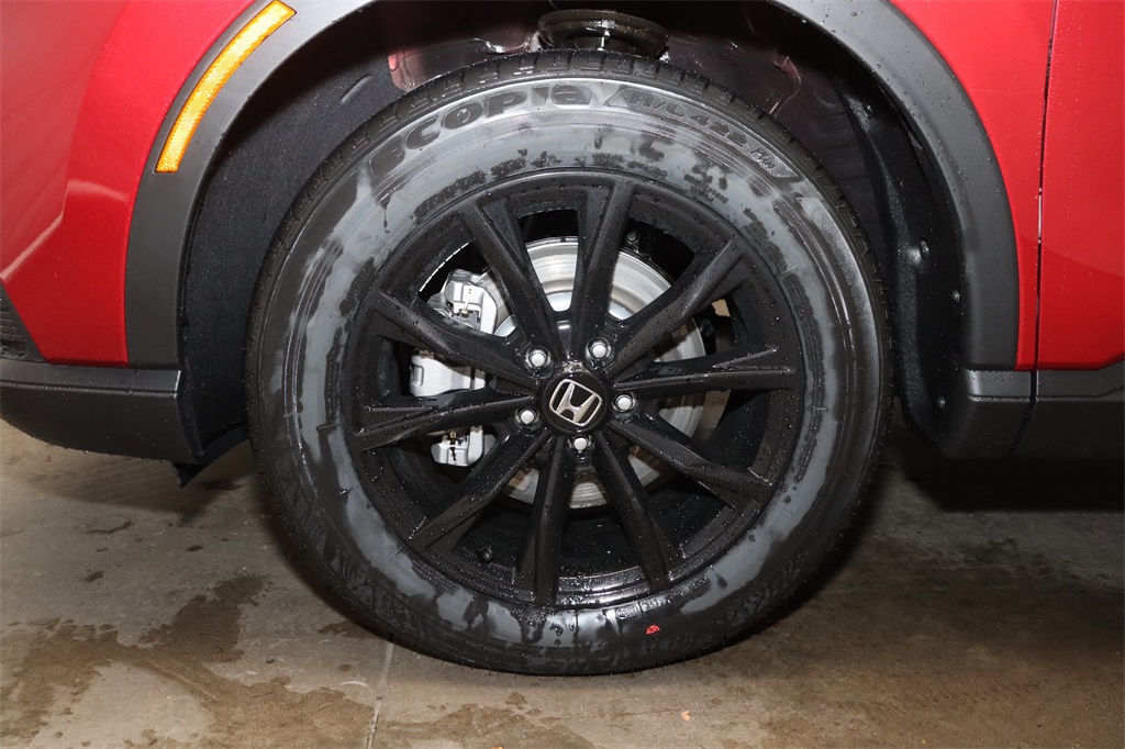 Vehicle image 6 of 25