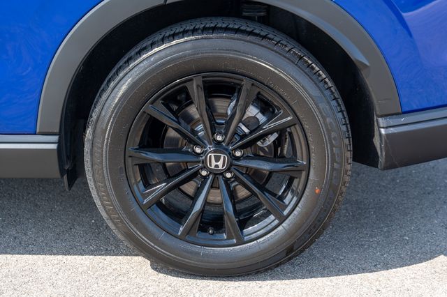 Vehicle image 9 of 40