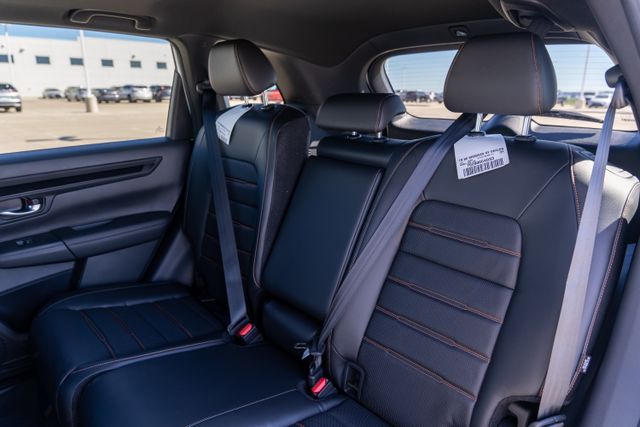 Vehicle image 20 of 40