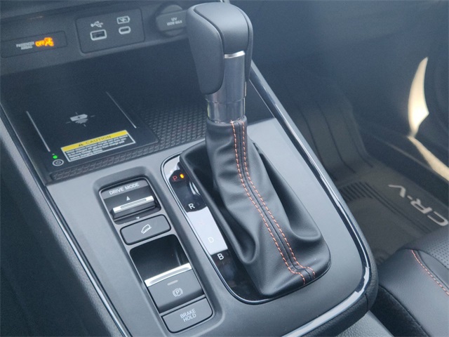 Vehicle image 13 of 24