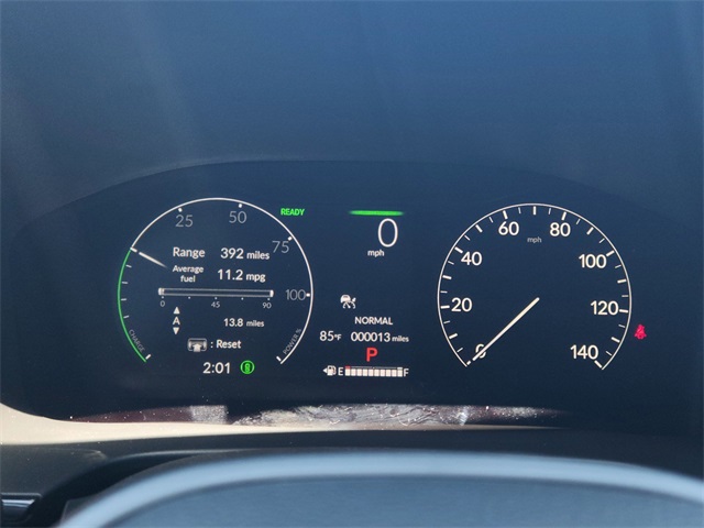 Vehicle image 11 of 24