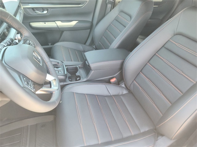 Vehicle image 17 of 24