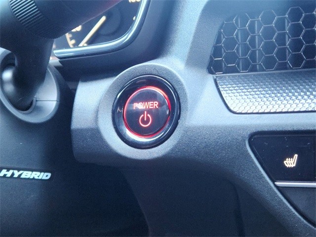 Vehicle image 23 of 24