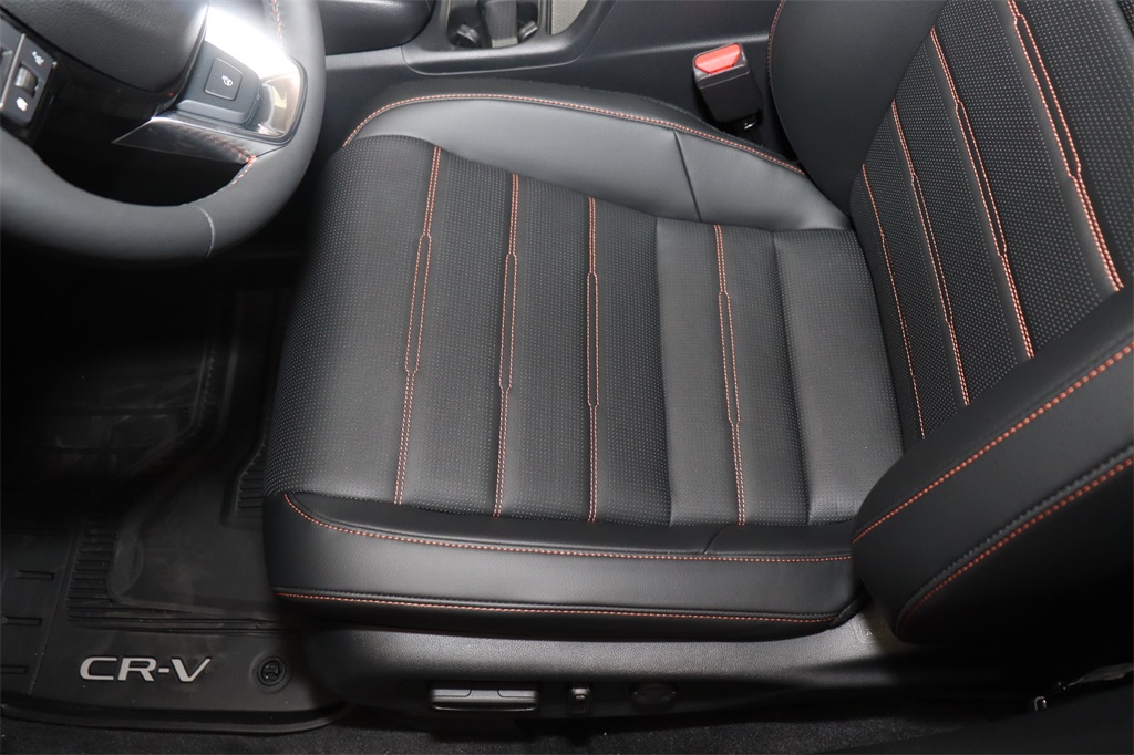 Vehicle image 9 of 25