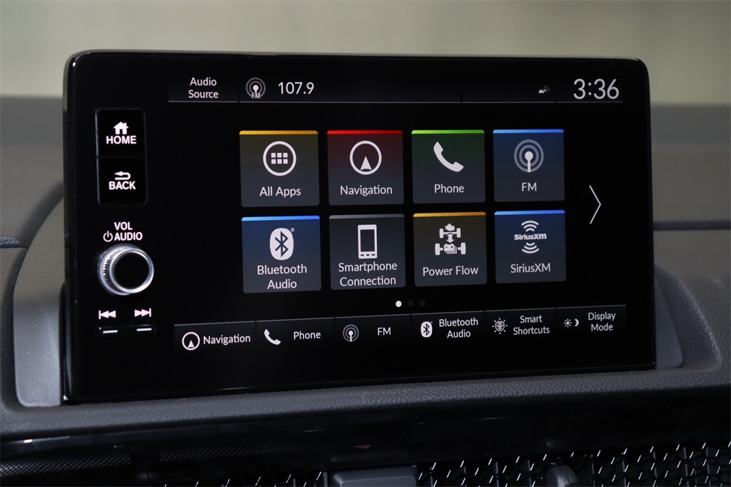 Vehicle image 16 of 25