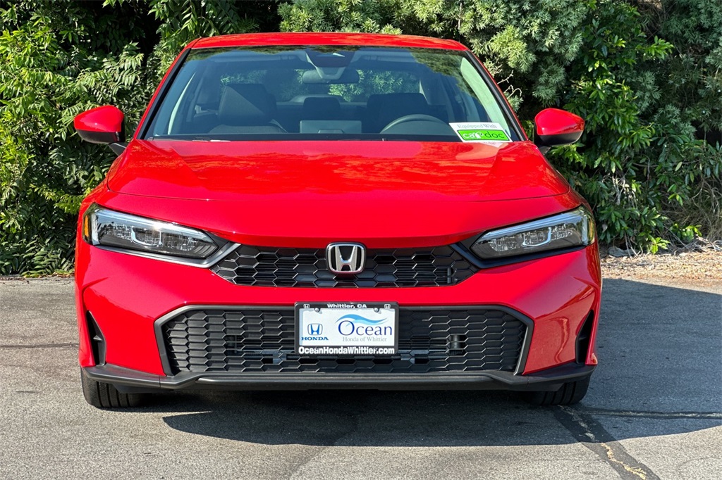 Vehicle image 2 of 31
