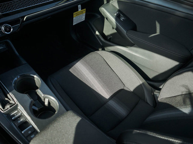 Vehicle image 22 of 23