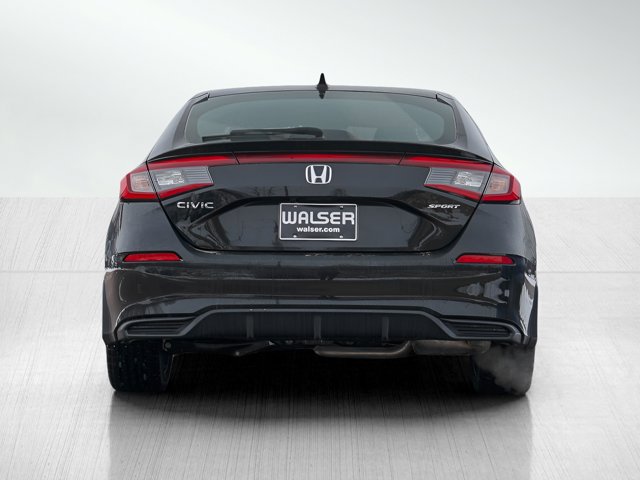 Vehicle image 3 of 23