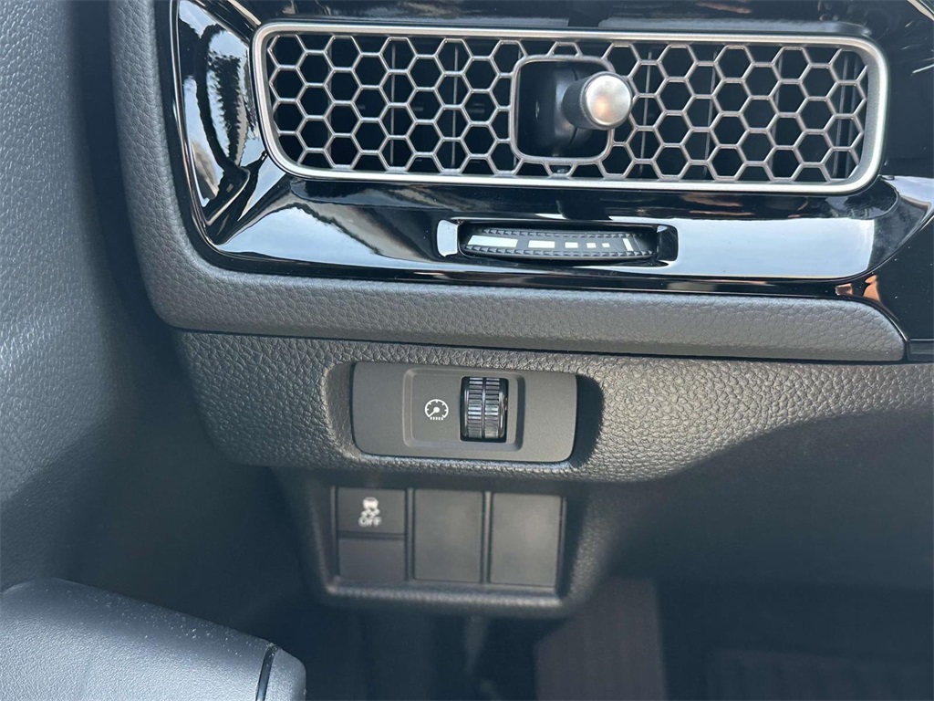 2025 Honda Civic Sport Image 26 of 28