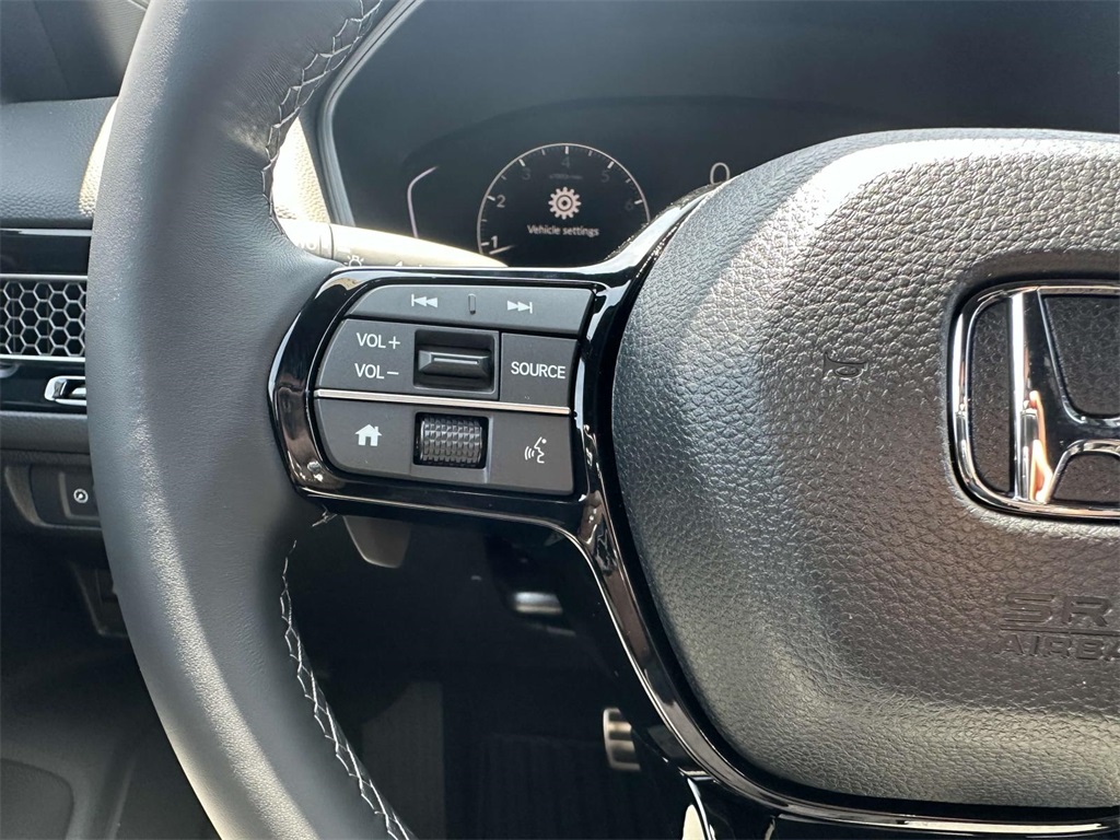 2025 Honda Civic Sport Image 17 of 28