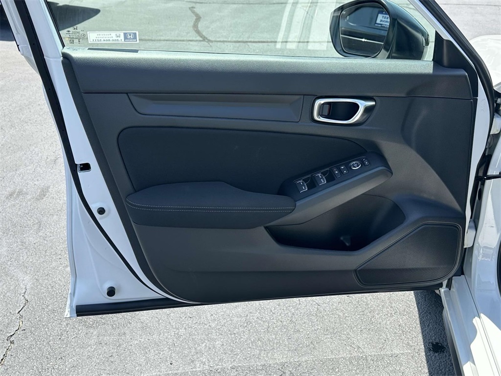 2025 Honda Civic Sport Image 10 of 28