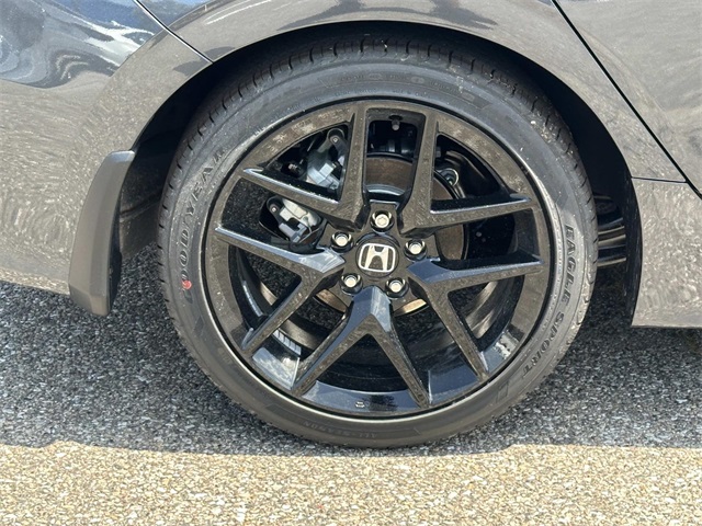 Vehicle image 9 of 30