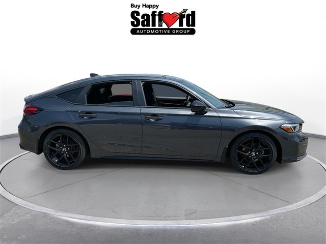Vehicle image 4 of 30