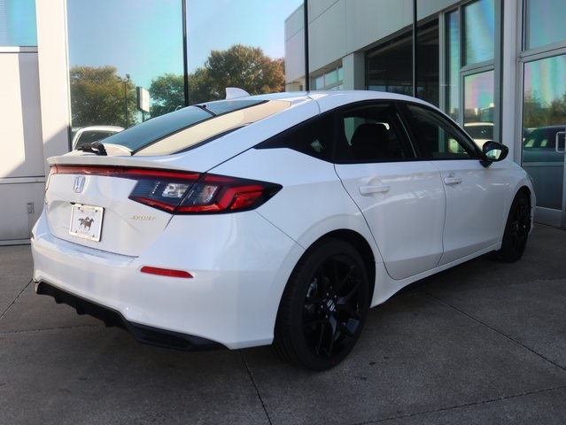 2025 Honda Civic Sport Image 4 of 25