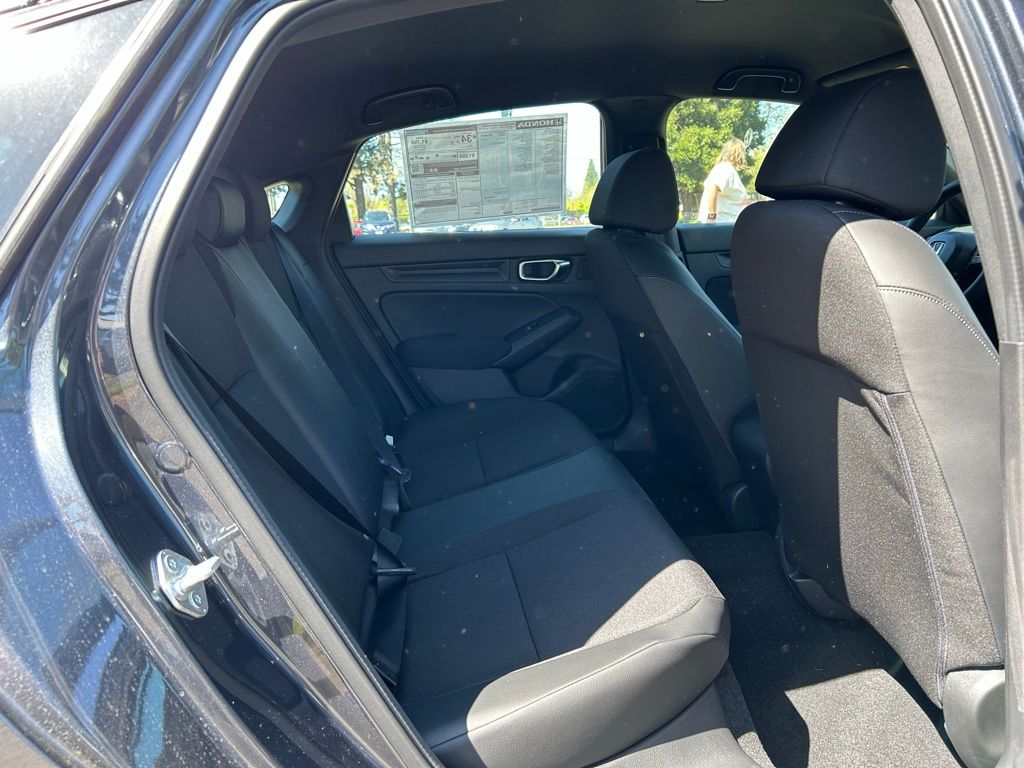 Vehicle image 28 of 28