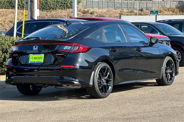 Vehicle image 6 of 31