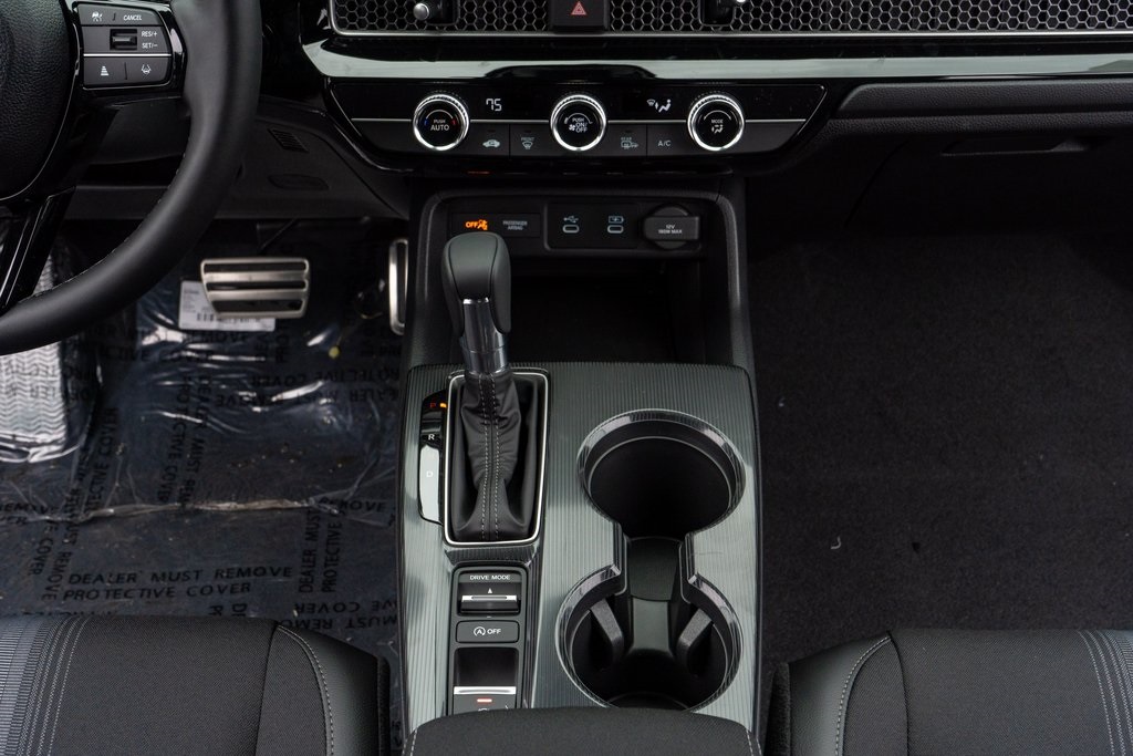 Vehicle image 20 of 27