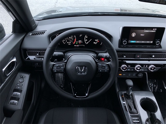 Vehicle image 14 of 14