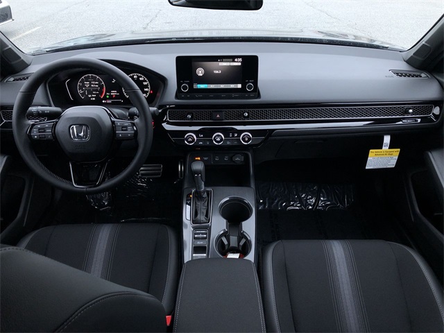 Vehicle image 13 of 14