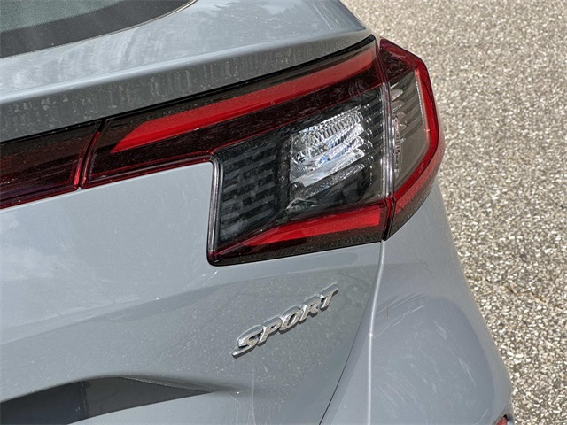 Vehicle image 28 of 30