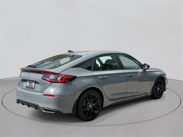 Vehicle image 2 of 30