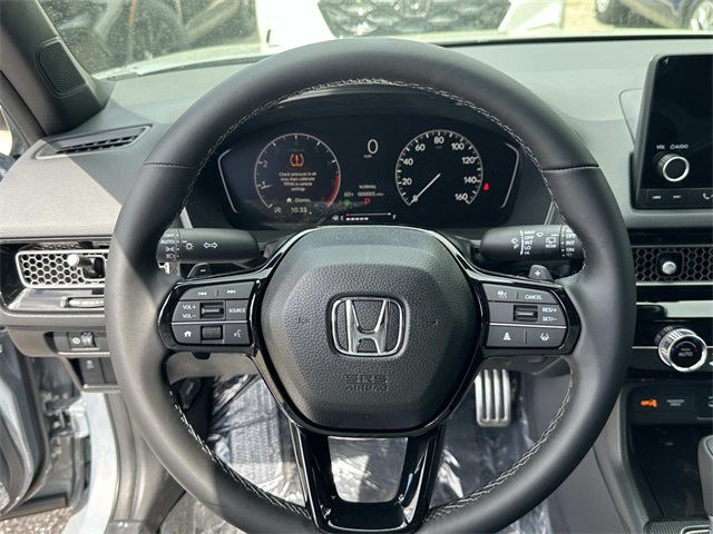 Vehicle image 17 of 30