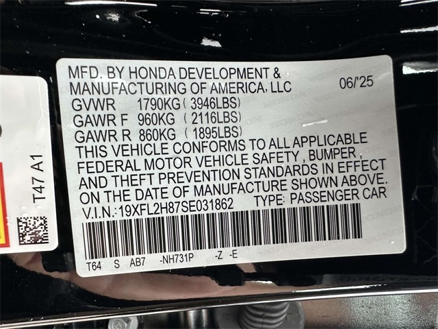 Vehicle image 24 of 31