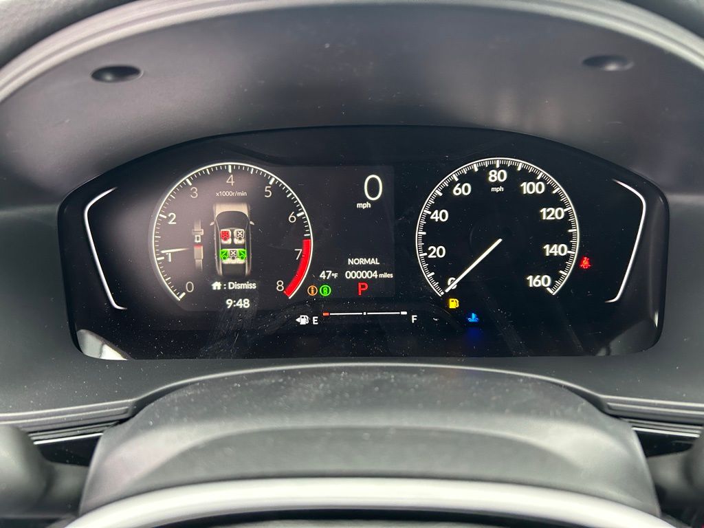 Vehicle image 16 of 28