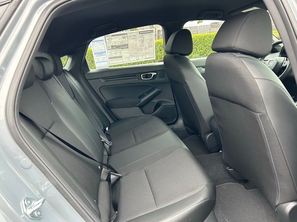 Vehicle image 28 of 28