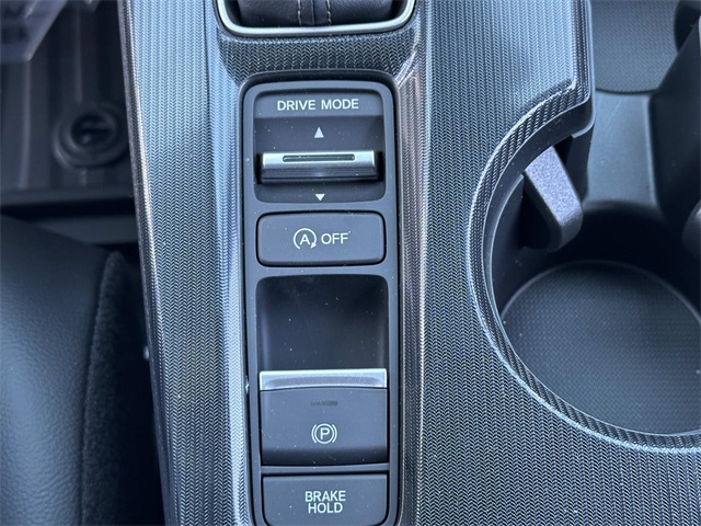 Vehicle image 13 of 30