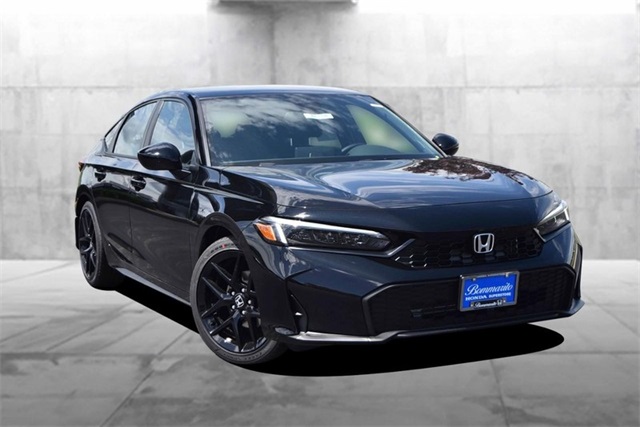Vehicle image 3 of 23