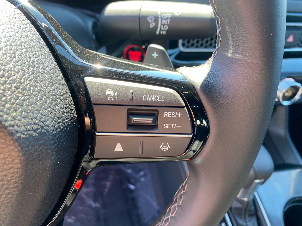 Vehicle image 19 of 19