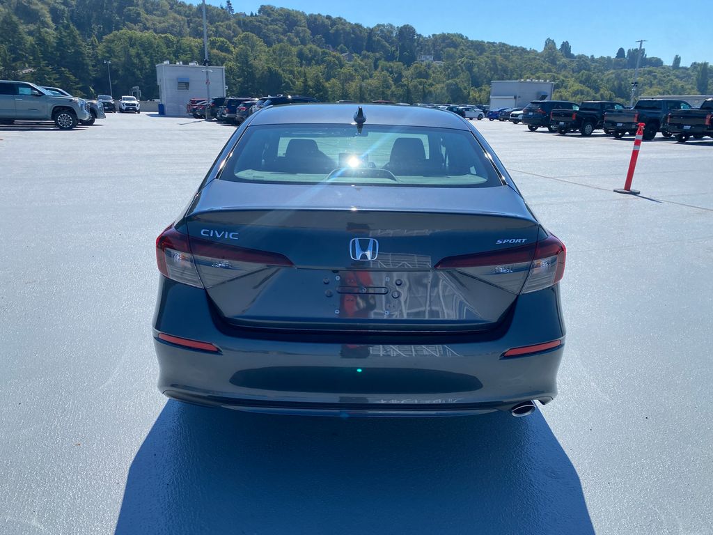 Vehicle image 6 of 19