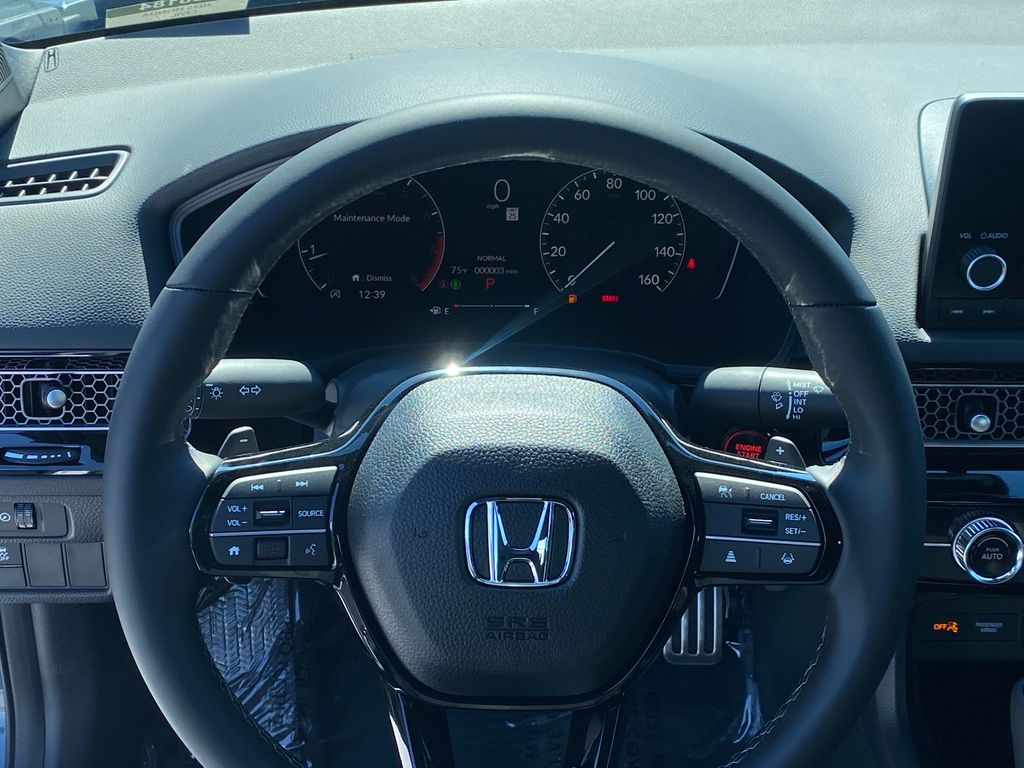 Vehicle image 18 of 19