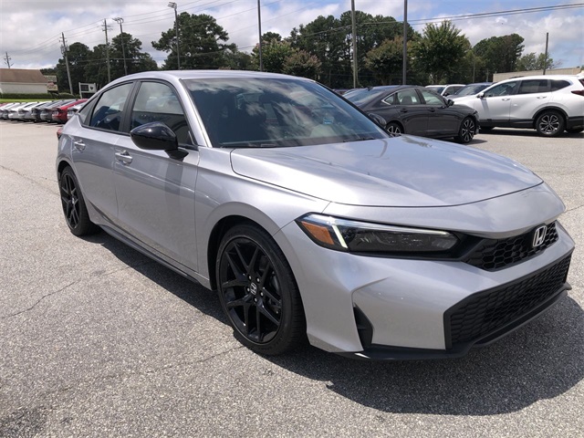 Vehicle image 3 of 14