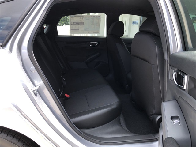 Vehicle image 14 of 14