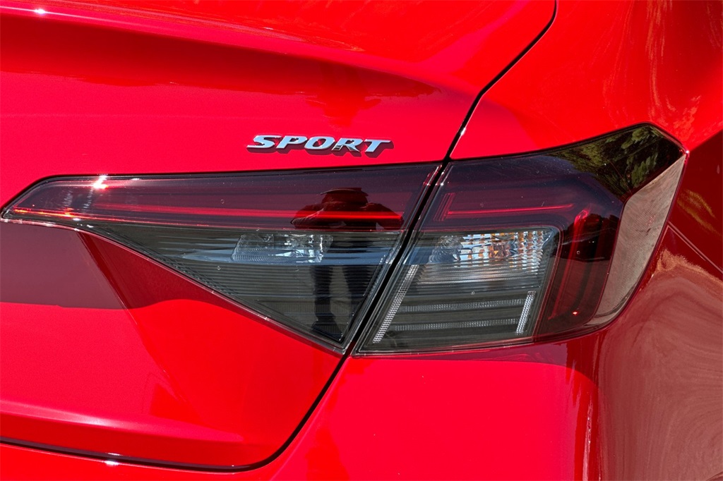 Vehicle image 30 of 31
