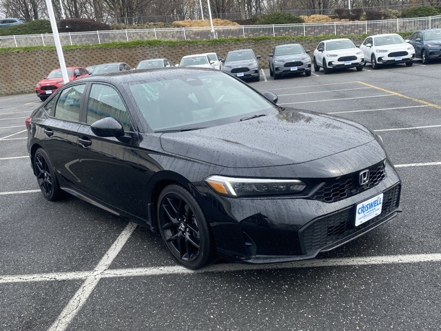 Vehicle image 4 of 35
