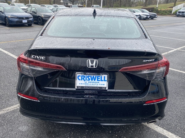 Vehicle image 8 of 35