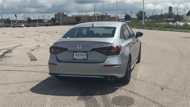 Vehicle image 9 of 48