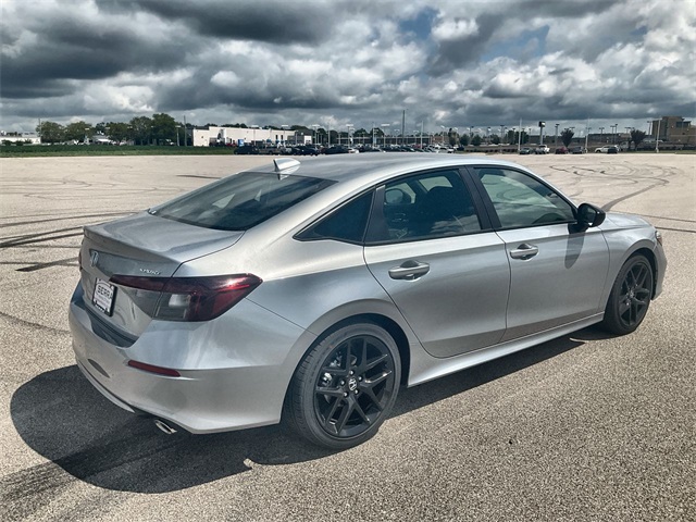 Vehicle image 11 of 48