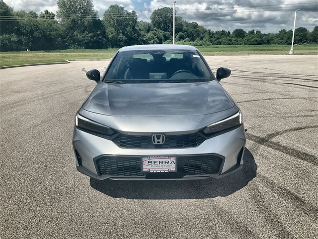 Vehicle image 4 of 48