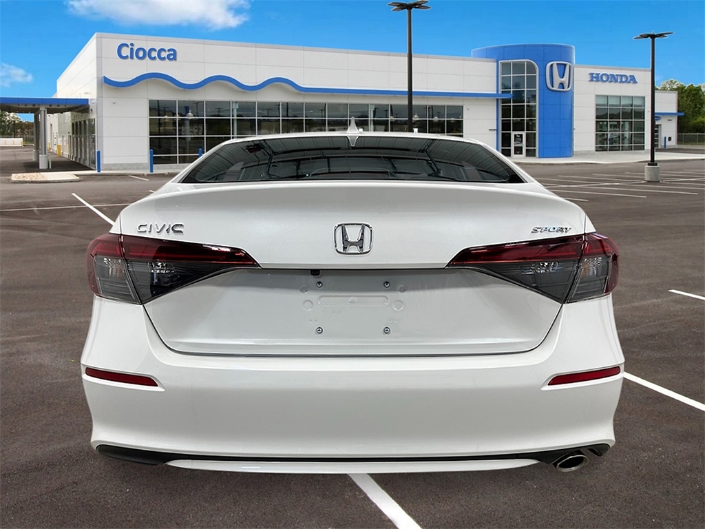 Vehicle image 6 of 24
