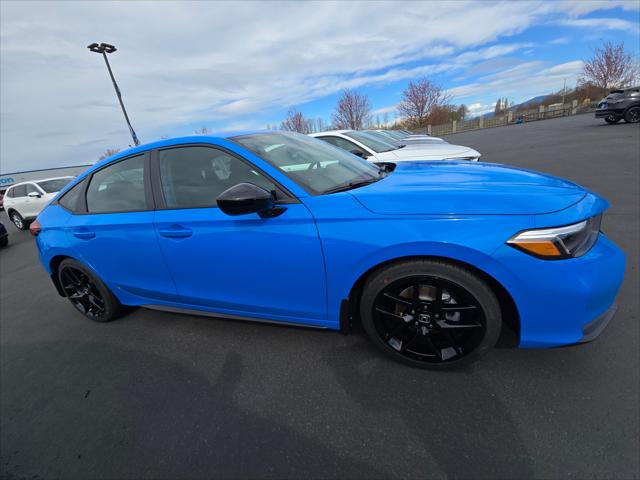 Vehicle image 5 of 20