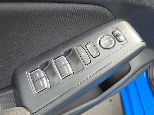 Vehicle image 16 of 20