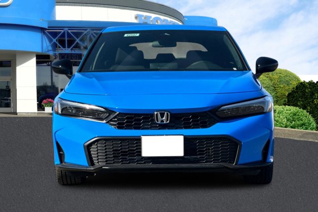 Vehicle image 2 of 26